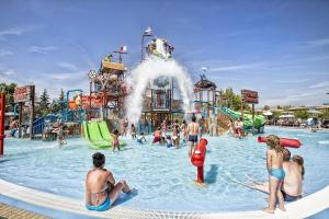 00-06-Solaris-Aquapark
