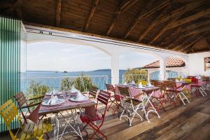 12001_Belvedere_Trogir_gastro_world_restaurant-Trattoria-Bella_sea-view