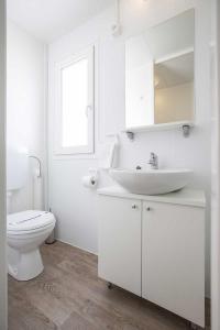70017_Belvedere_Trogir_Mobile_homes_toilet