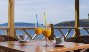 7008_Belvedere_Trogir_Mobile_homes_sea-view_terrace