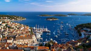 hvar 1